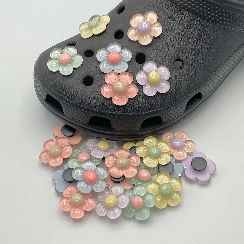 12Pcs Designer Colorful Flowers Shoe Decoration Cute Charms For Clogs Fashion Shoe Pins Women\'s Slippers Accessories DIY Parts