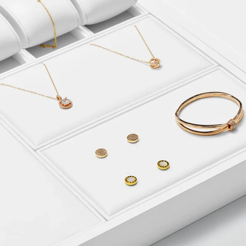 

Leather Jewelry Display Set Shop Cabinet Display Props Necklace Display Bust Jewelry Store Ring Earrings Bangle Tray