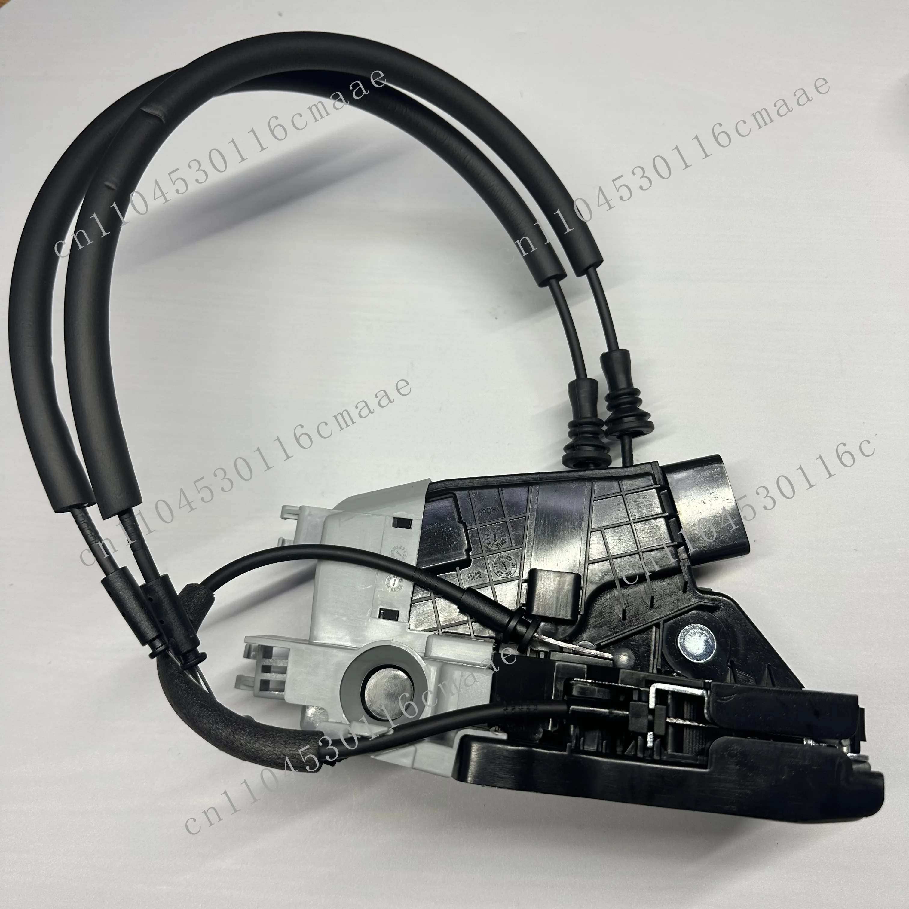 

New Door Lock Actuator Front Right 81320D3010 81320-D3010 81320-D3010 81320-D3000