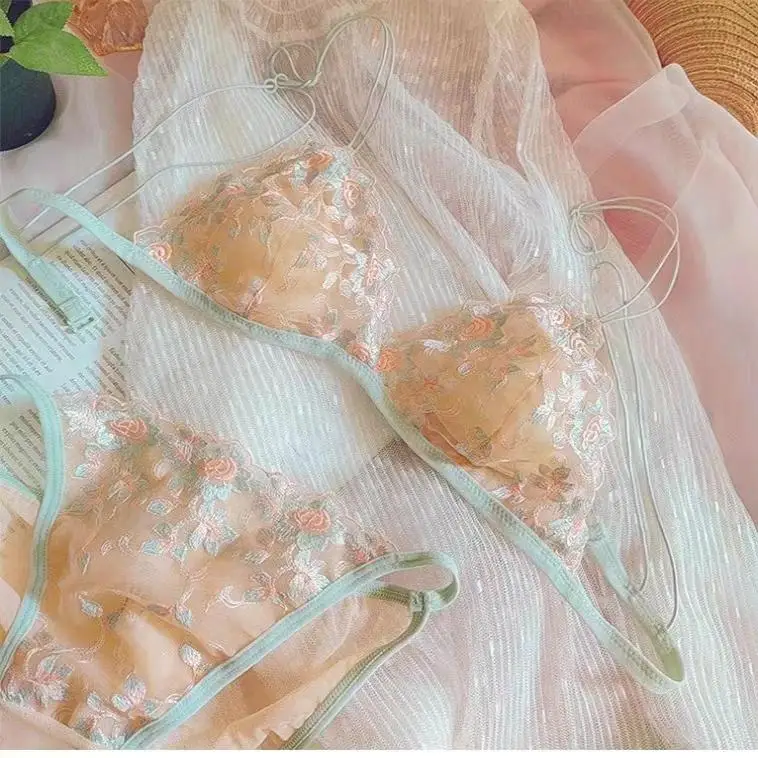 

Sexy Ultra-Thin Embroidered Lace Bra Wireless Steel Ring Underwear Set Women's Briefs Cotton Cool Feeling Summer Collection