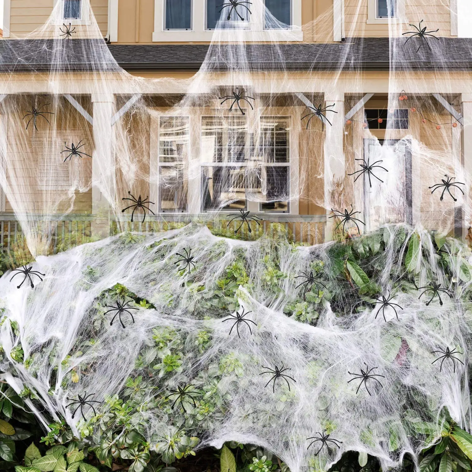 Halloween Decorations Artificial Spider Web Super Stretch Cobwebs with Fake Spiders Scary Party Scene Decor Horror House Props