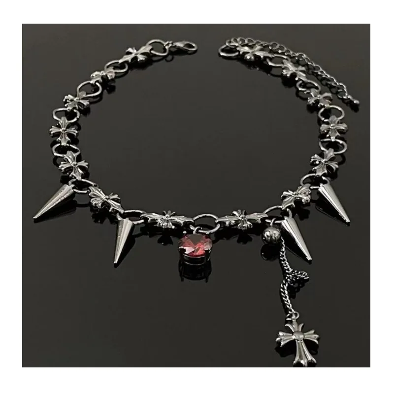 

Dark Gothic Punk Cross Necklace Accessories Female Sweet Cool Neck Chain High Sense Light Luxury Niche Collarbone Chain Tide