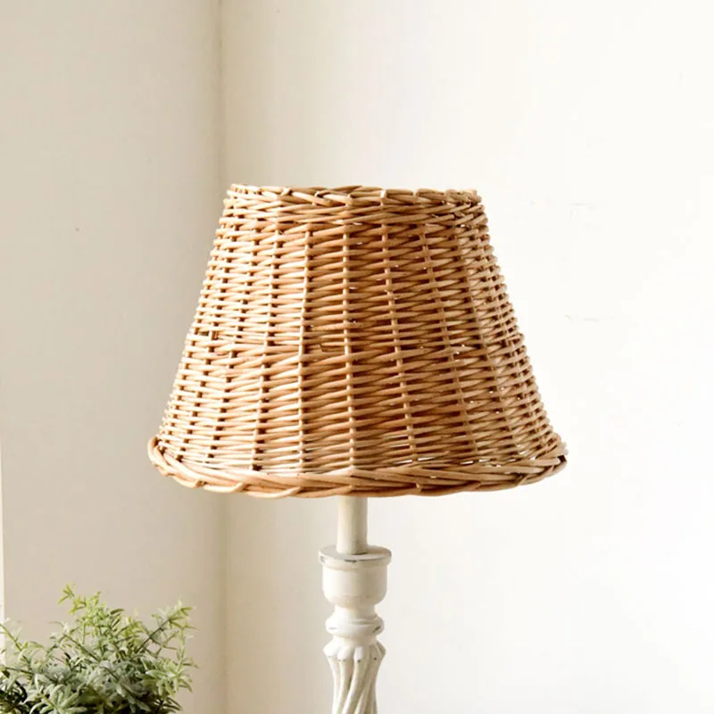 Imagem -05 - Japonês Rattan Woven Table Lamp Retro Bedside Lamp Desktop Decoração País Francês