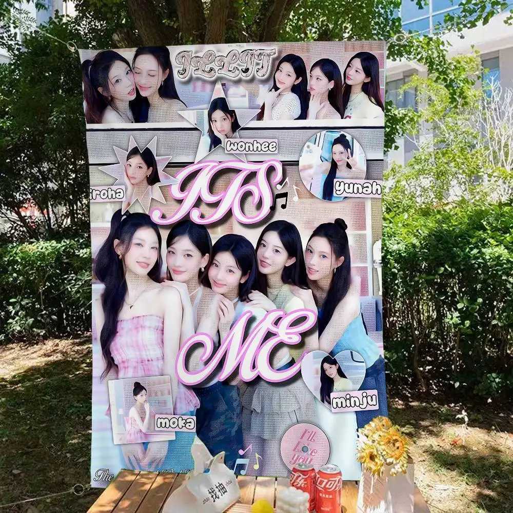 Music Korean Kpop I-illit Small Size Cheerleading Banner Hand Pulled Flag Outdoor Atmosphere Flags