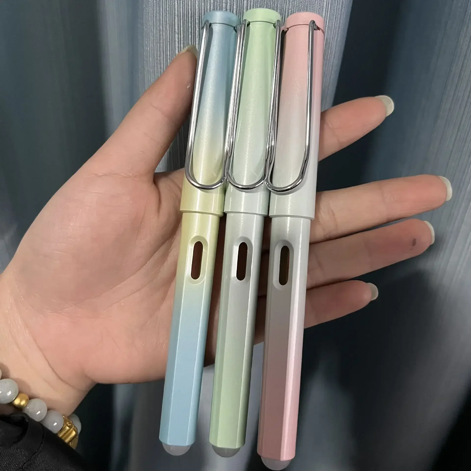 A 30PCS Candy Color Gradient Series Interchangeable Bag Pen, Easy To Wipe Large Pointed Pen Combination, Erasable Blue B