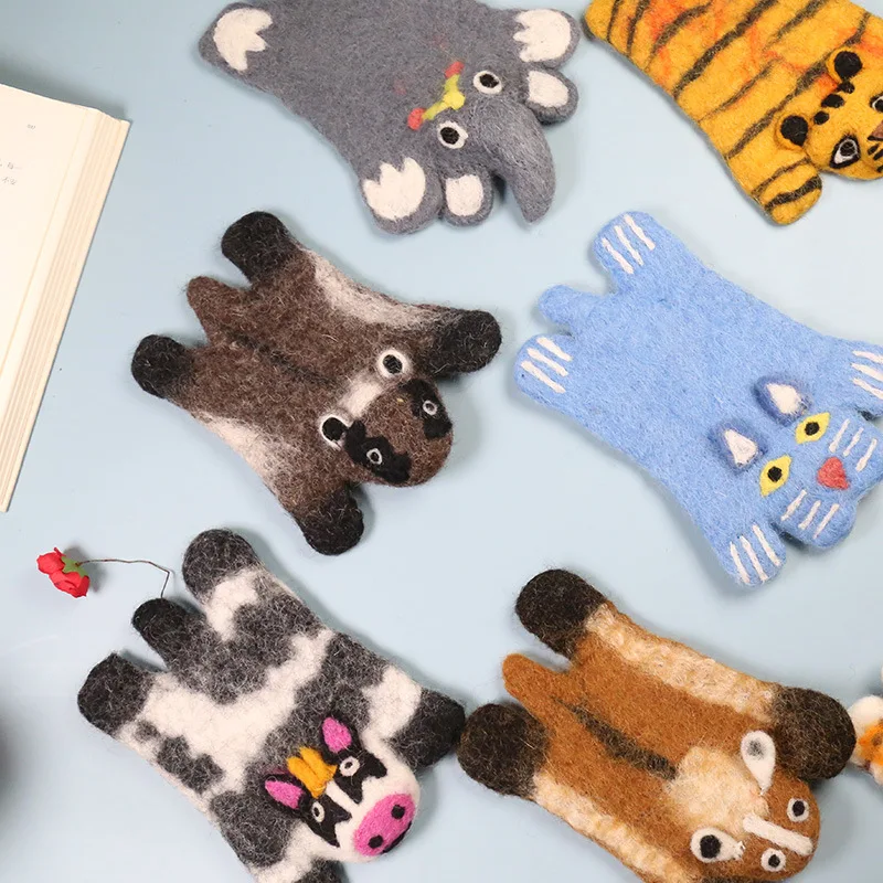 1PC Placemat Cute Wool Felt Animal Coasters Heat Resistant Placemats Tiger Cat Home Decor  Desktop Decoration