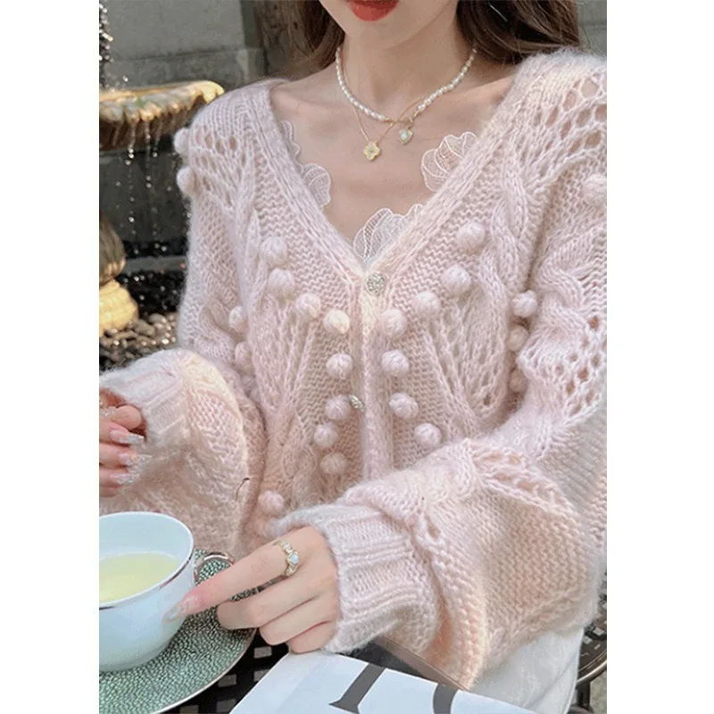 Cardigan lavorato a maglia con applicazioni a maniche lunghe da donna Hollow Pink Sweet Spring Autumn Scollo a V Top da donna Cappotto Maglione femminile francese
