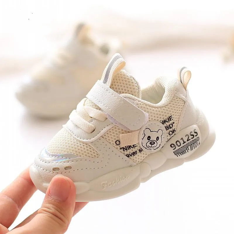 Chaussures décontractées en cuir PU et coton pour bébé garçon et fille, baskets chaudes en peluche pour enfant en bas âge, souliers de marche en maille solide, collection automne et hiver