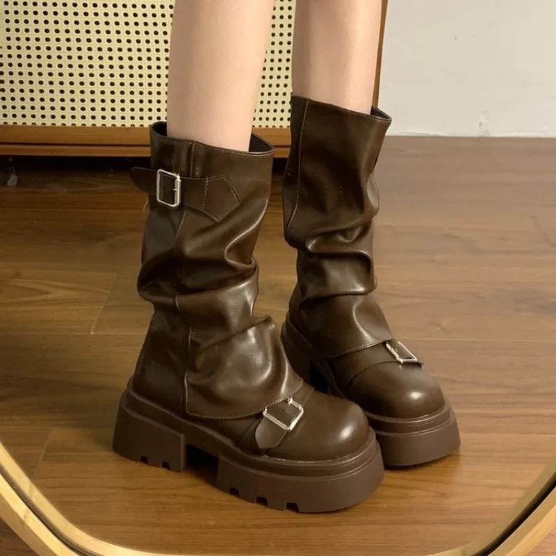 Stiefeletten mit Schnallenverschluss, Raffung und lockerem Design, runde Zehenpartie, dicker Blockabsatz, Plateaustiefel, Vintage Street Casual Schuhe – Detail 1