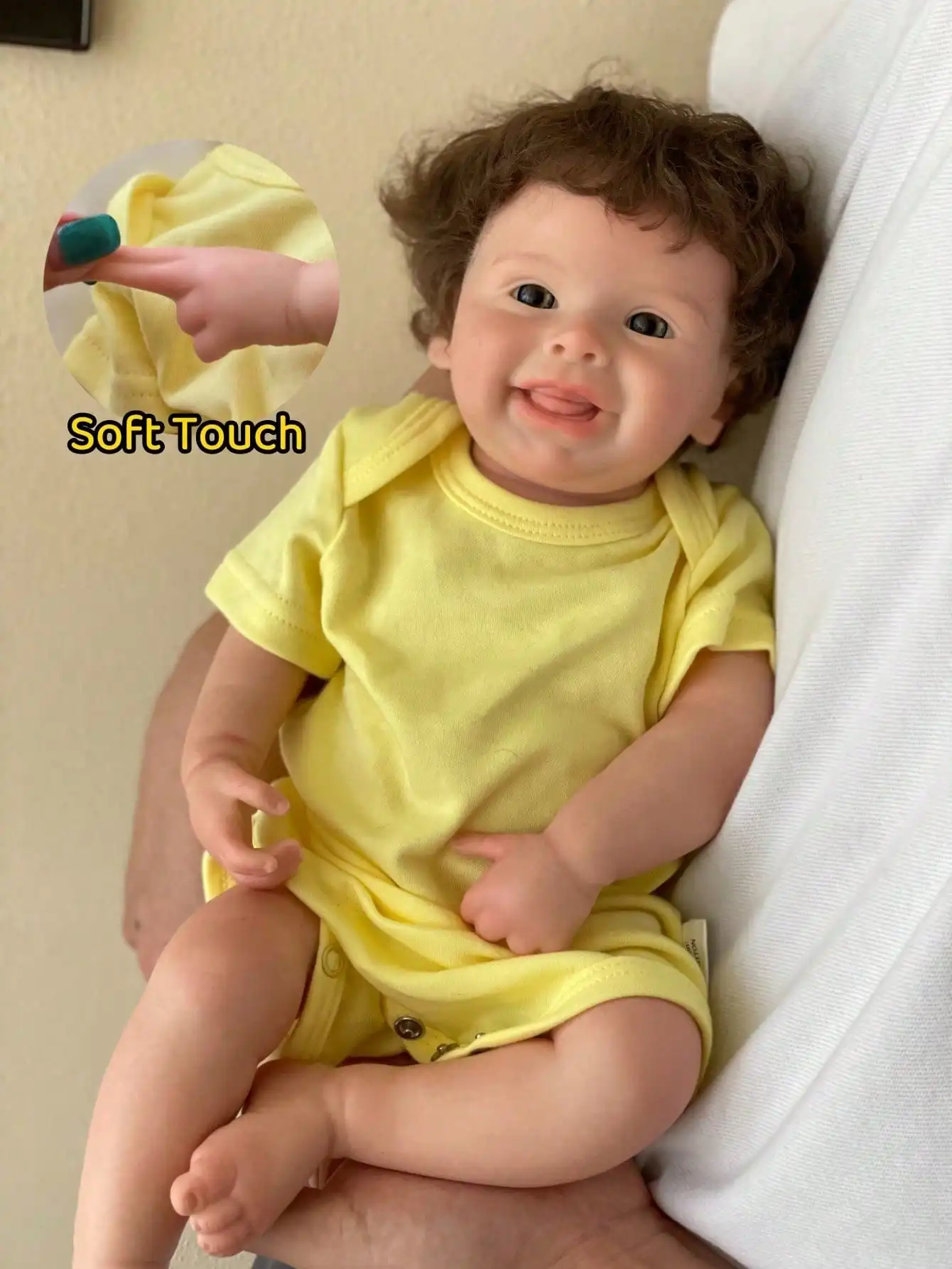 Saskia Harper de niña Reborn de silicona con ojos abiertos de 18 pulgadas. Cuerpo completo de silicona suave, venas pintadas en 3D con pelo enraizado