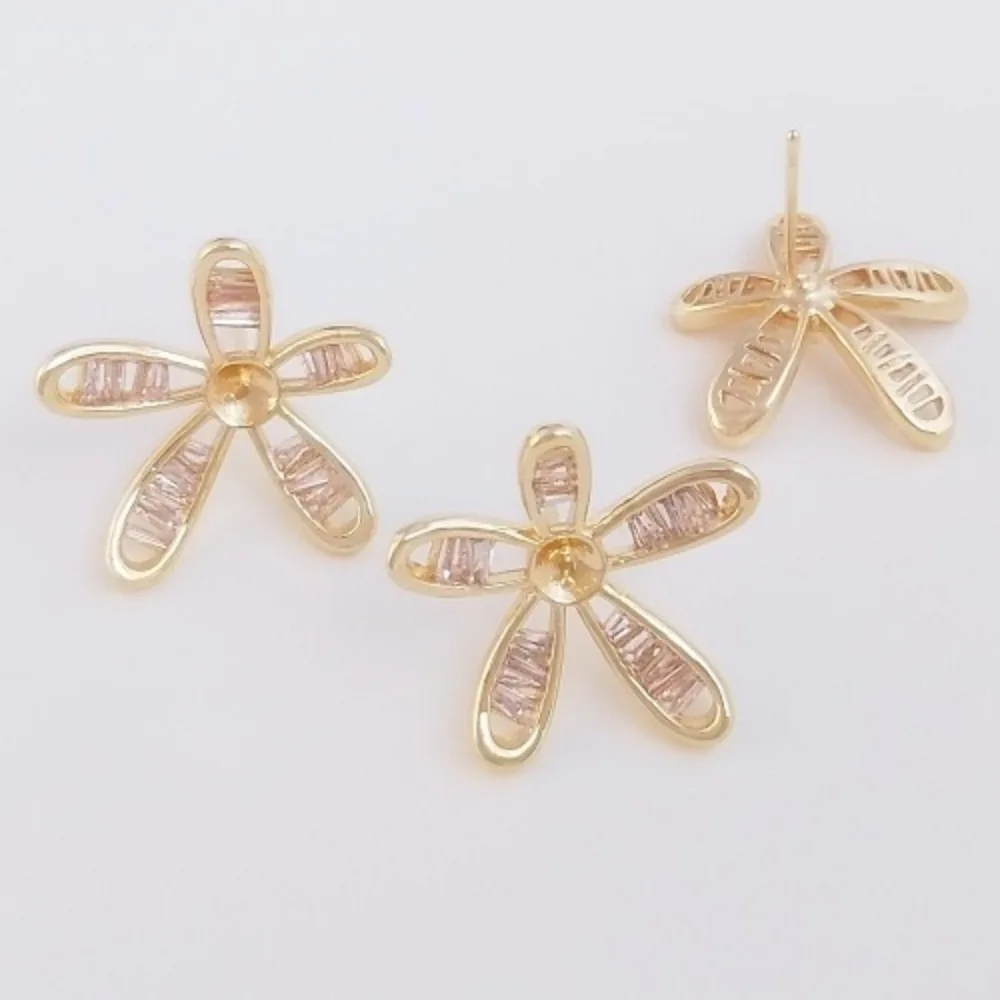 

Copper 14K Gold Color Zirconium Five-petaled Flower Pearl Hollow Earrings DIY Handmade Flower Ear Accessories Material