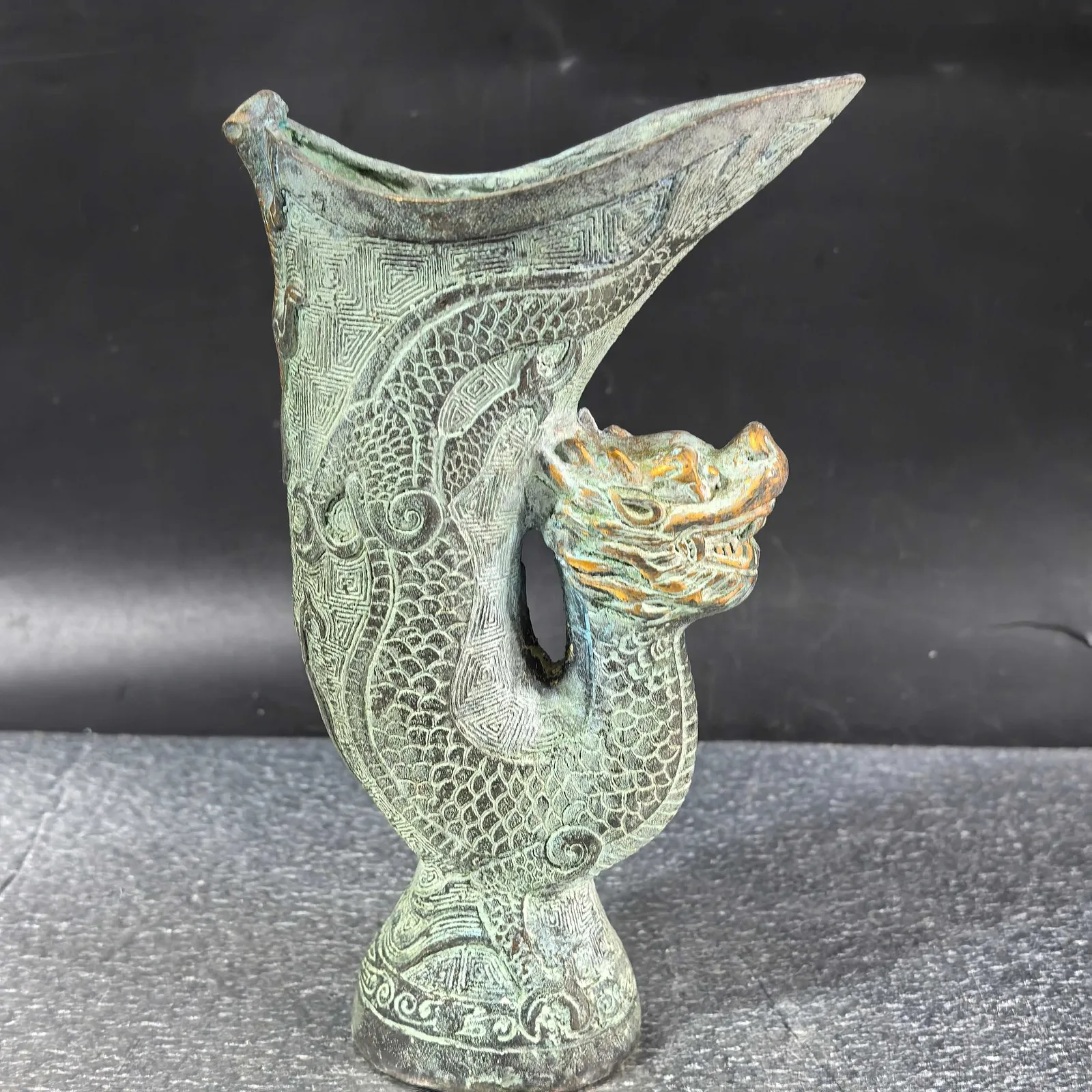 Coppa da Vino in Bronzo con Mo - Collectible Vintage Wine recensione e prezzo