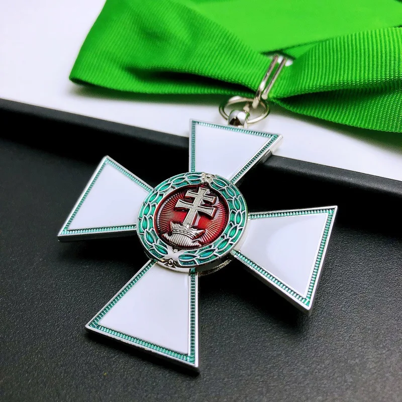 Second-class Merit Kingdom Hungary Military Cross Meta Neck Ribbon Badge Commemorative Medal and Chest Badges
