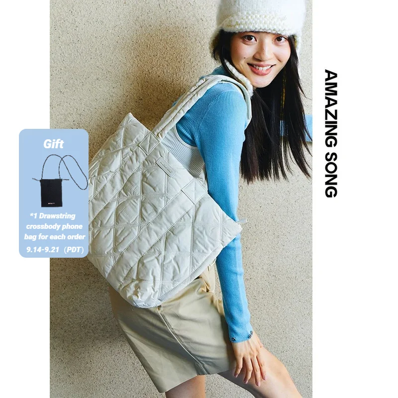 

Amazing Song Down Tote F/W New Light And Waterproof Large Capacity Laptop Bag