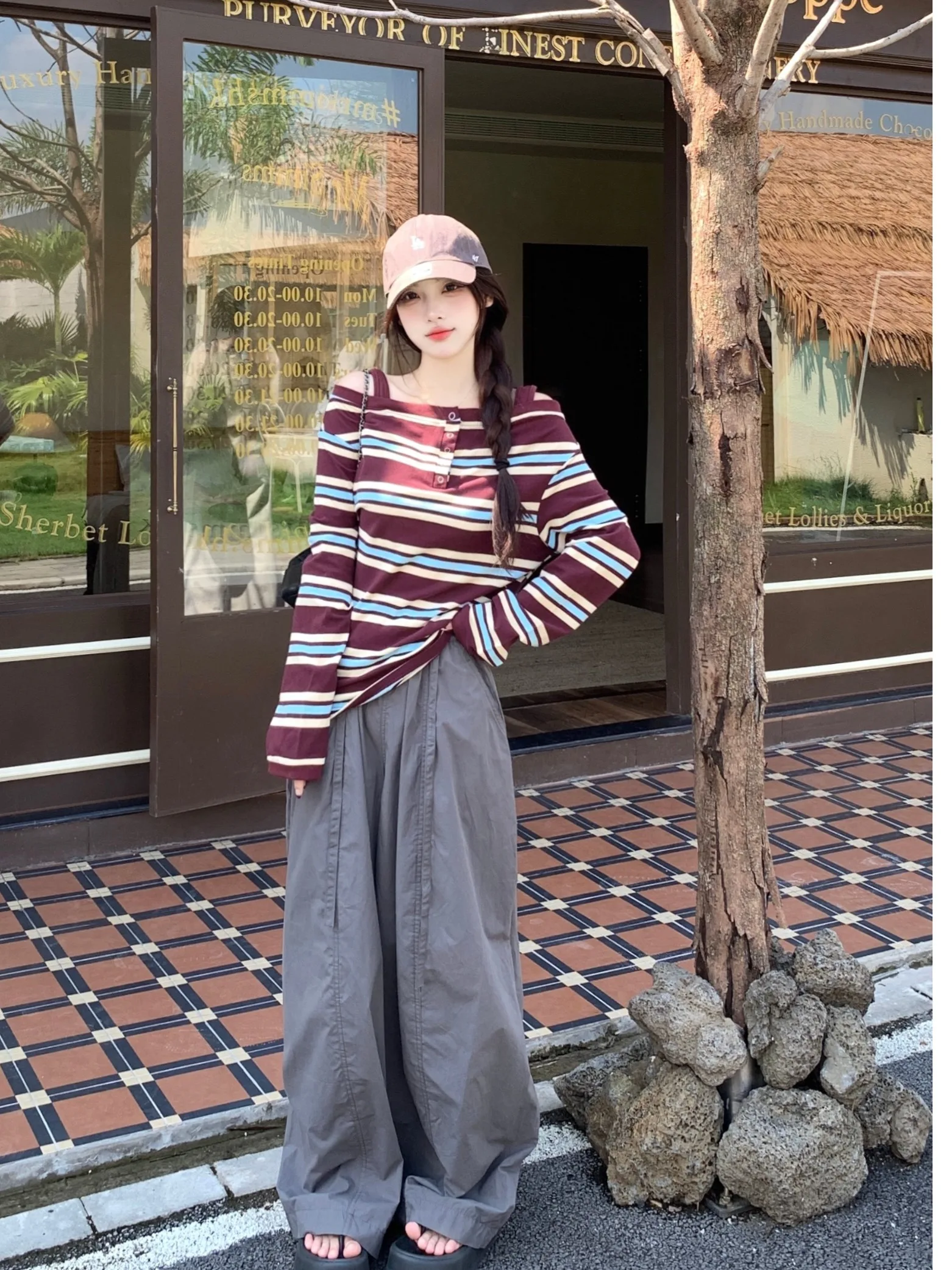 

Женский повседневный комплект больших размеров: футболка с длинным рукавом в полоску и брюки с высокой талией и широкими штанинами. Модный осенний новый стиль для работы и повседневной носки в корейском стиле.