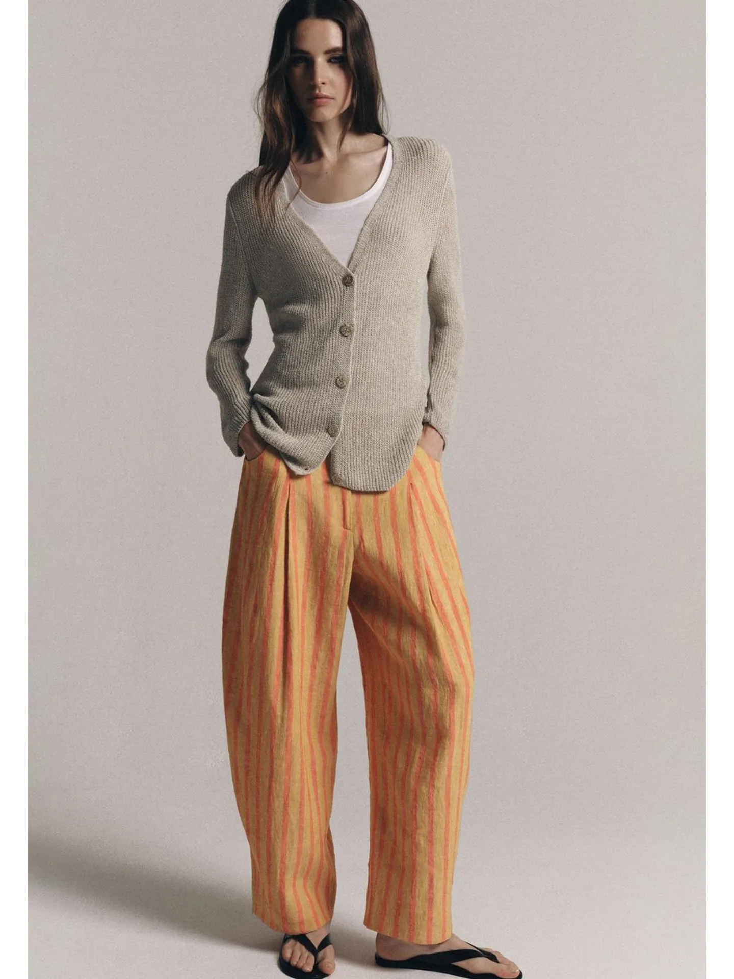 New Autumn Women's Lazy Style Long Sleeve Deep V-neck Single Button Knitted Open Cardigan Outerwear Simple Casual Polyester F...