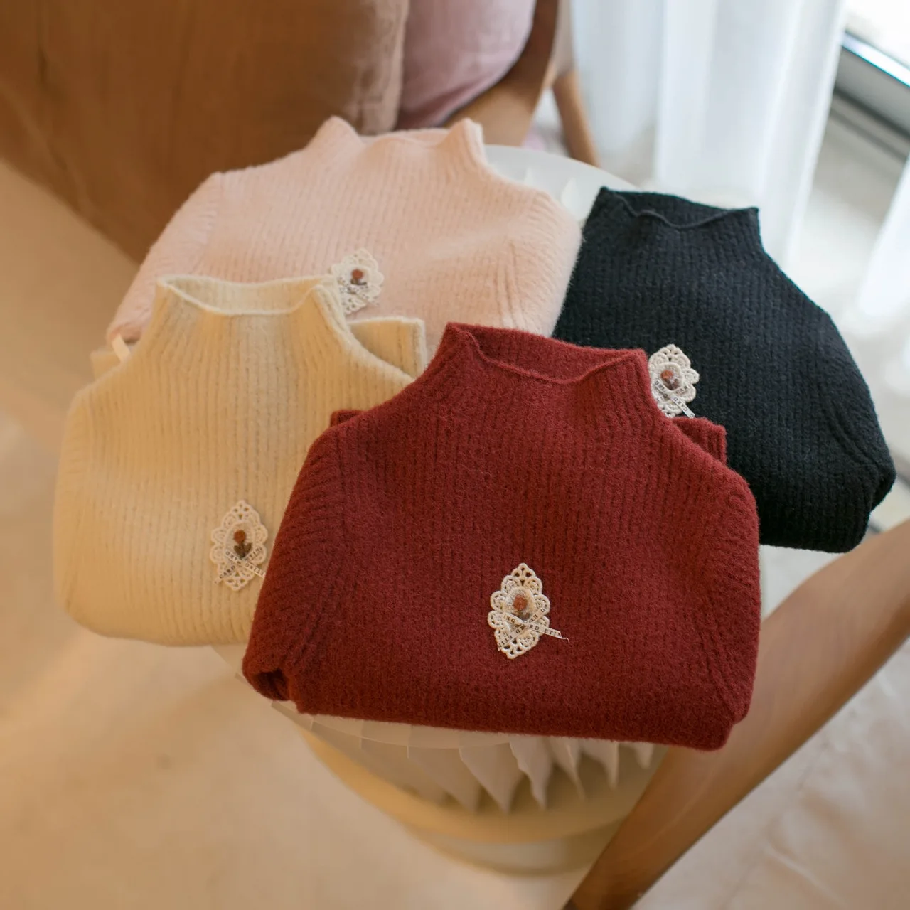 Girls Mock Neck Knit Base Sweater Winter Solid Color Exquisite Flower Applique Little Kids Sweet Inner Top
