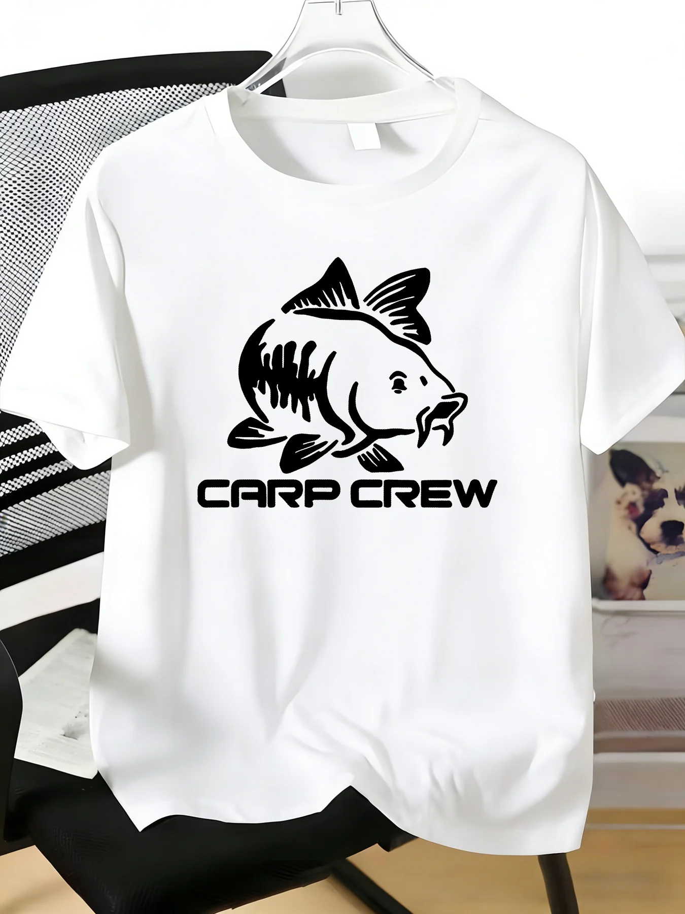 Black Carp Crew Fish Graphic Mens Soft Cotton Short Sleeve Tee Outdoor Angling Casual Shirt Gift For Carp Fishing Hobbyist Men