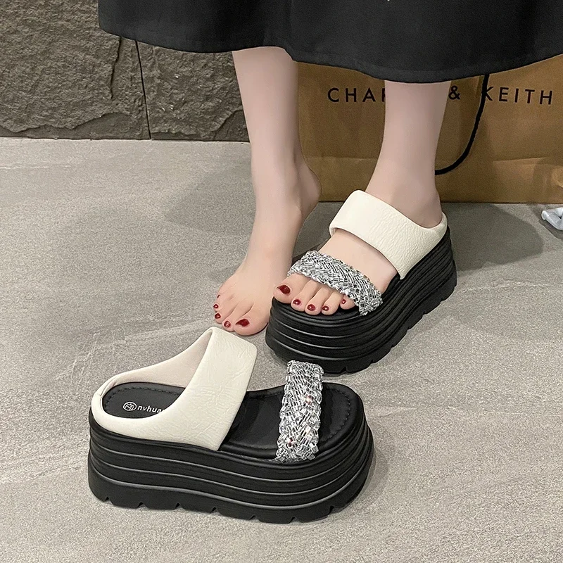 8 سنتيمتر إسفين الكعوب الصنادل النساء 2025 جديد الصيف بلينغ الشرائح مكتنزة منصة النعال للمرأة سميكة القاع المصارع Sandalias #6