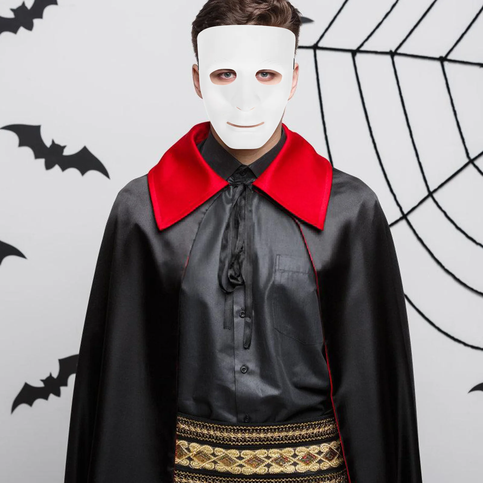 

5Pcs Full Face Plastic Masquerade Mask White Black Ribbons Adjustable Band for Halloween Carnival Costume Party