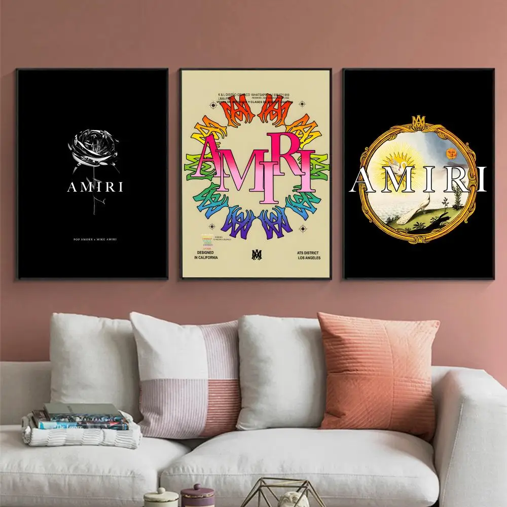 ملصق أميري الشهير عالي الدقة مقاوم للماء ذاتي اللصق - ديكور متعدد الاستخدامات لأي مساحة |   فكرة هدية مثالية