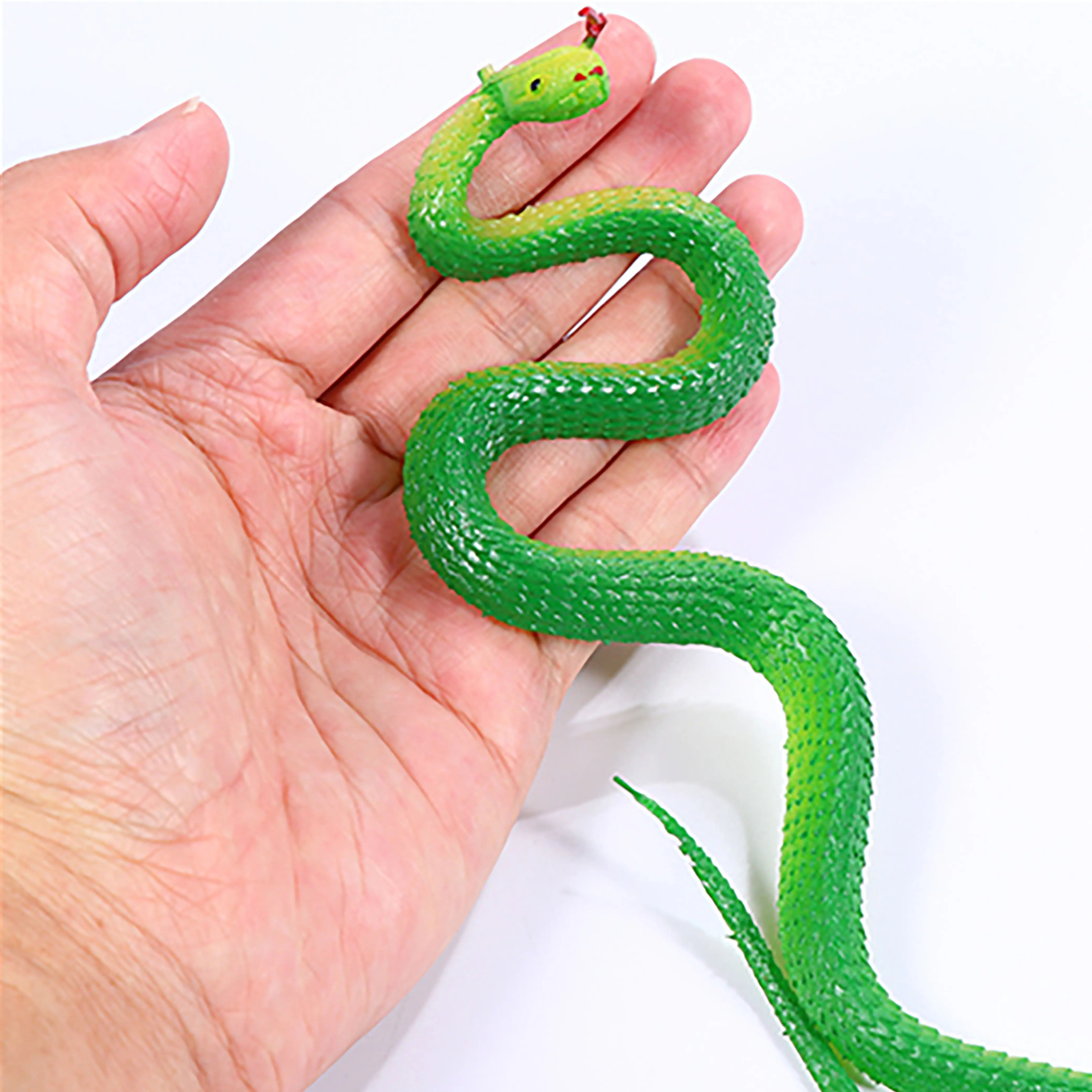 

Ultra Realistic Black Rubber Snake Prop Scary Prank Item Halloween Decoration Cat Bird Repellent Gag Gift Spoof Simulation Snake