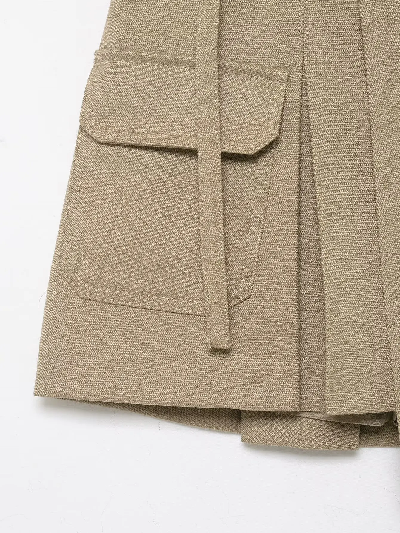 KONDALA العصرية وزرة غير رسمية السراويل النساء الكاكي جيوب الدانتيل متابعة كولوتيس 2026 ربيع الموضة عطلة تخفيف السراويل البضائع