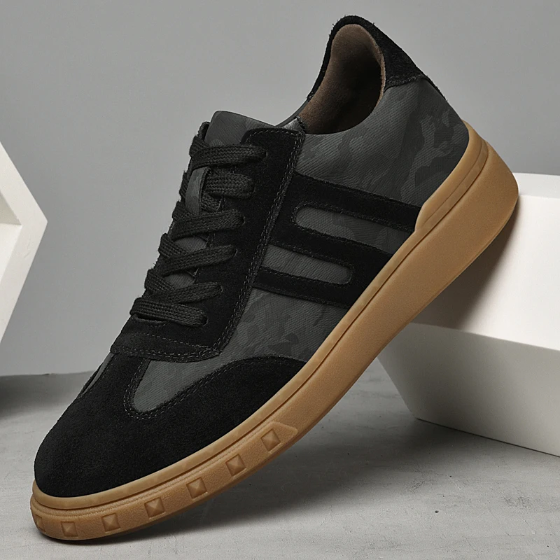 Freizeit-Sneaker aus Wildleder für Herren zum Spazierengehen, Autofahren und Skaten im Freien_voghion.com