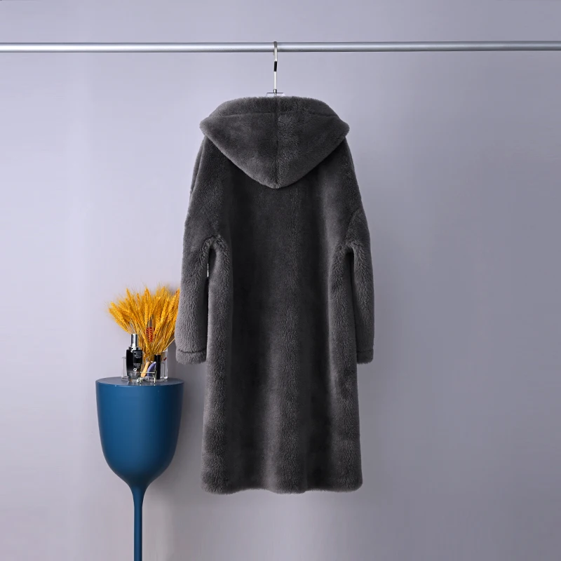 2023 Winter New Hooded Thicken Women Lamb Wool Coat Female Lady Sheep Shearling Overcoat Parka PT343