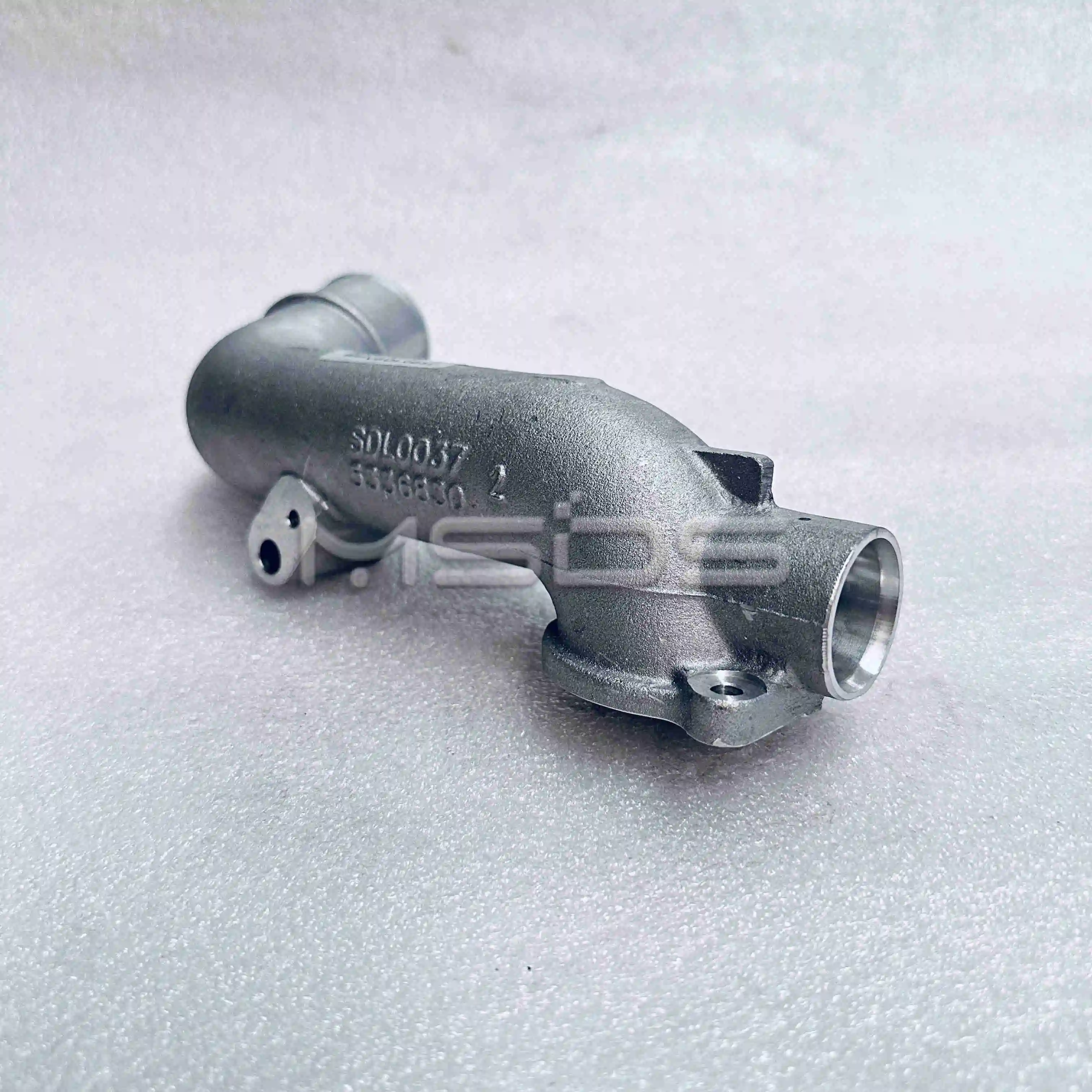 

Горячая продажа с фабрики ISF3.8 QSF3.8 ISGE детали двигателя, впускная трубка для воды 5336830