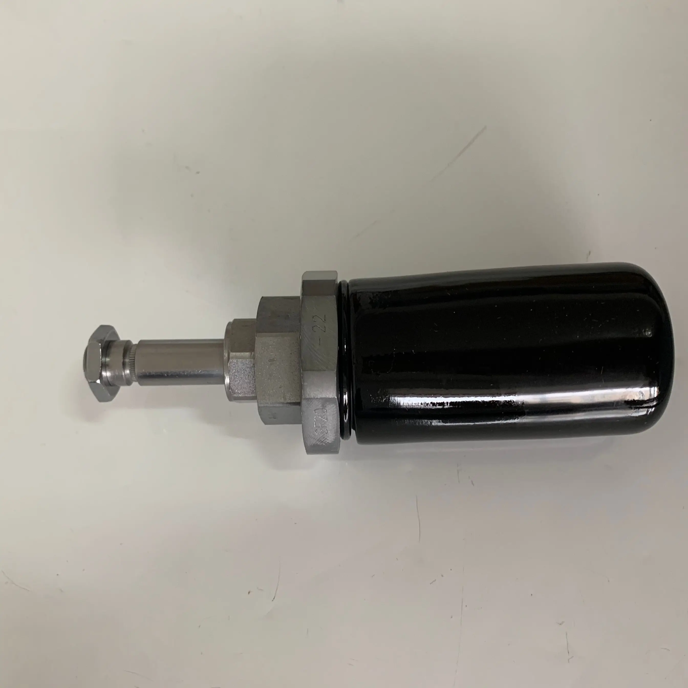 SF20-22 SF20-22-0-P-00 SF20-22-0-N-00 SF20-22-0-P-24DG SF20-22-0-N-24DG HydraForce الأصلي الملف اللولبي صمام الشمس الهيدروليكية ea ton