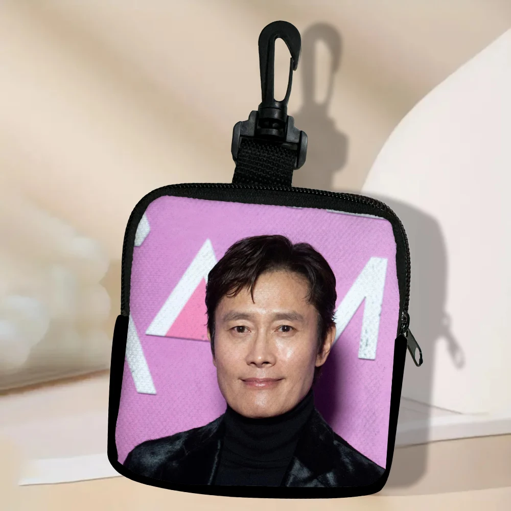 

Lee Byung Hun женский кошелек короткий женский маленький кошелек для монет на молнии держатель для карт для девочек 3,3