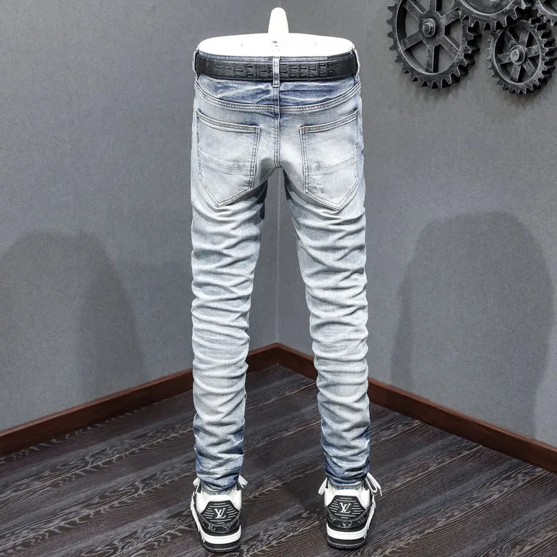 Designer Fashion New Men's Jeans Ripple Elastic Slimming Water Washed Retro Light Blue Piercing Patch Jeans High Street Hip Hop