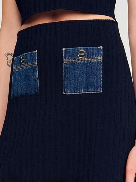 Slim-Fit-Denim-Patchwork-Ripprock, hohe Taille, A-Linie, Silhouette, gestrickter Stoff, Pendlerrock, f-lange Röcke