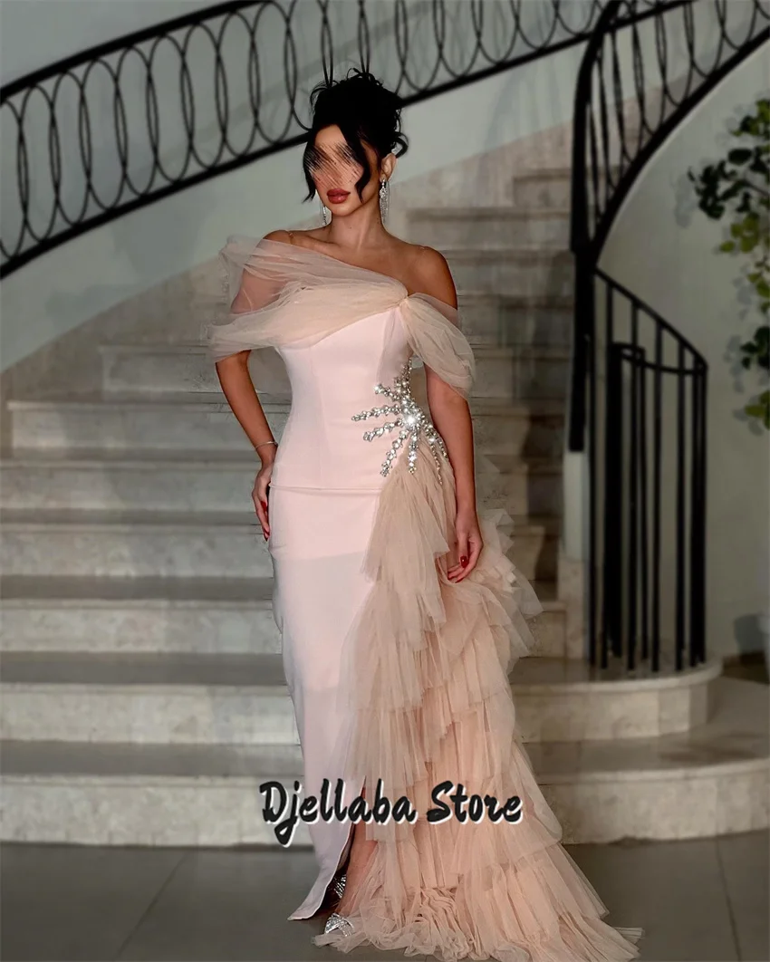 

Sweet Pink Off Shoulder Beaded Luxury Women Evening Dresses 2025 Dubai Long Tulle Diamonds Party Gown Vestidos Customized