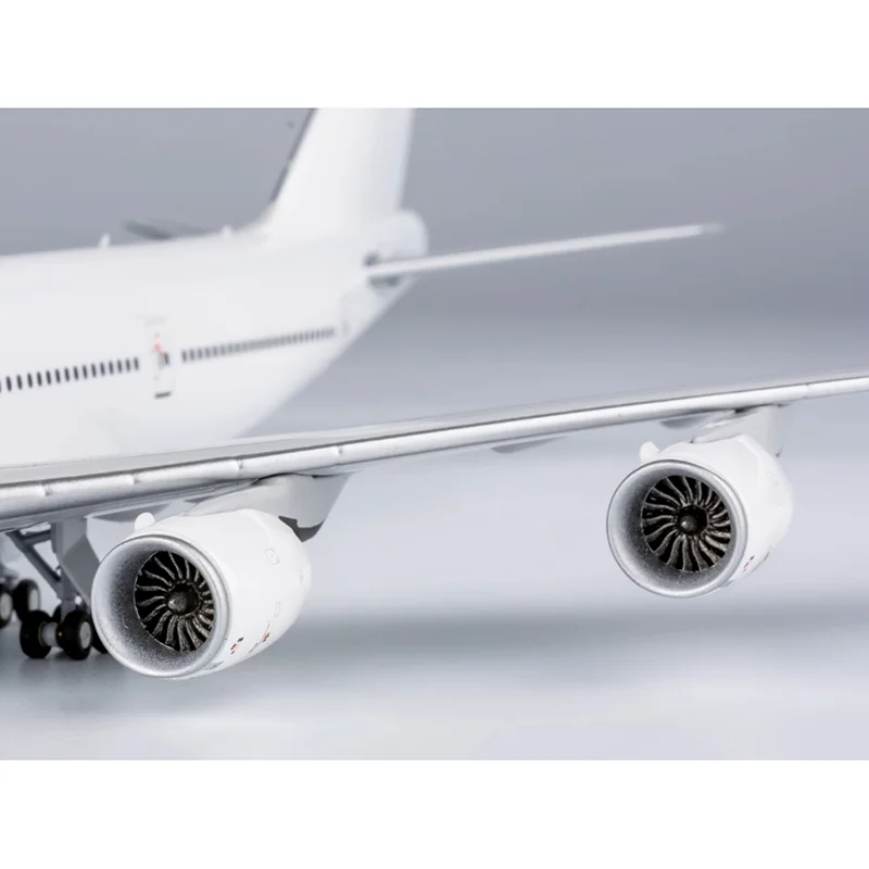 NG 모델 다이캐스트 1/400 스케일 합금 항공기 모델 항공기 B747-8 시뮬레이션 모델 컬렉션 장식 디스플레이 선물