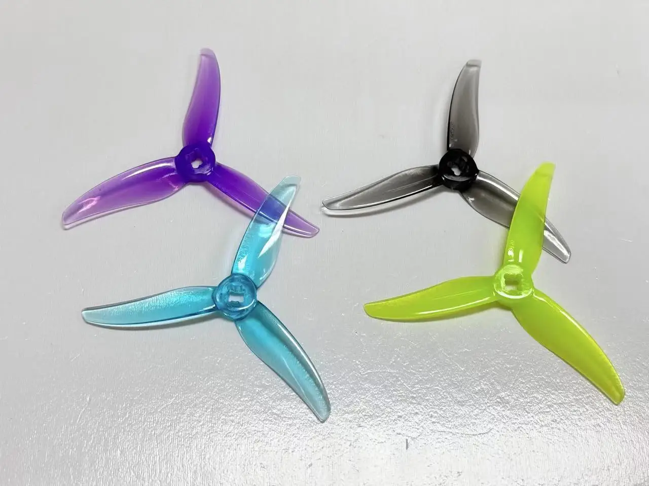 4PCS/2Pairs Gemfan Hurricane 3520 3.5X2X3 3-Blade PC Propeller for RC FPV Freestyle 3.5inch Cinewhoop Ducted Drones DIY Parts