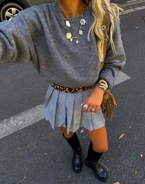 

2025 Korean Casual Lazy Women Knitted Sweater Woolen Long Sleeved Solid Color T-Shirt Sweater Women's Clothing Women's Knitwear