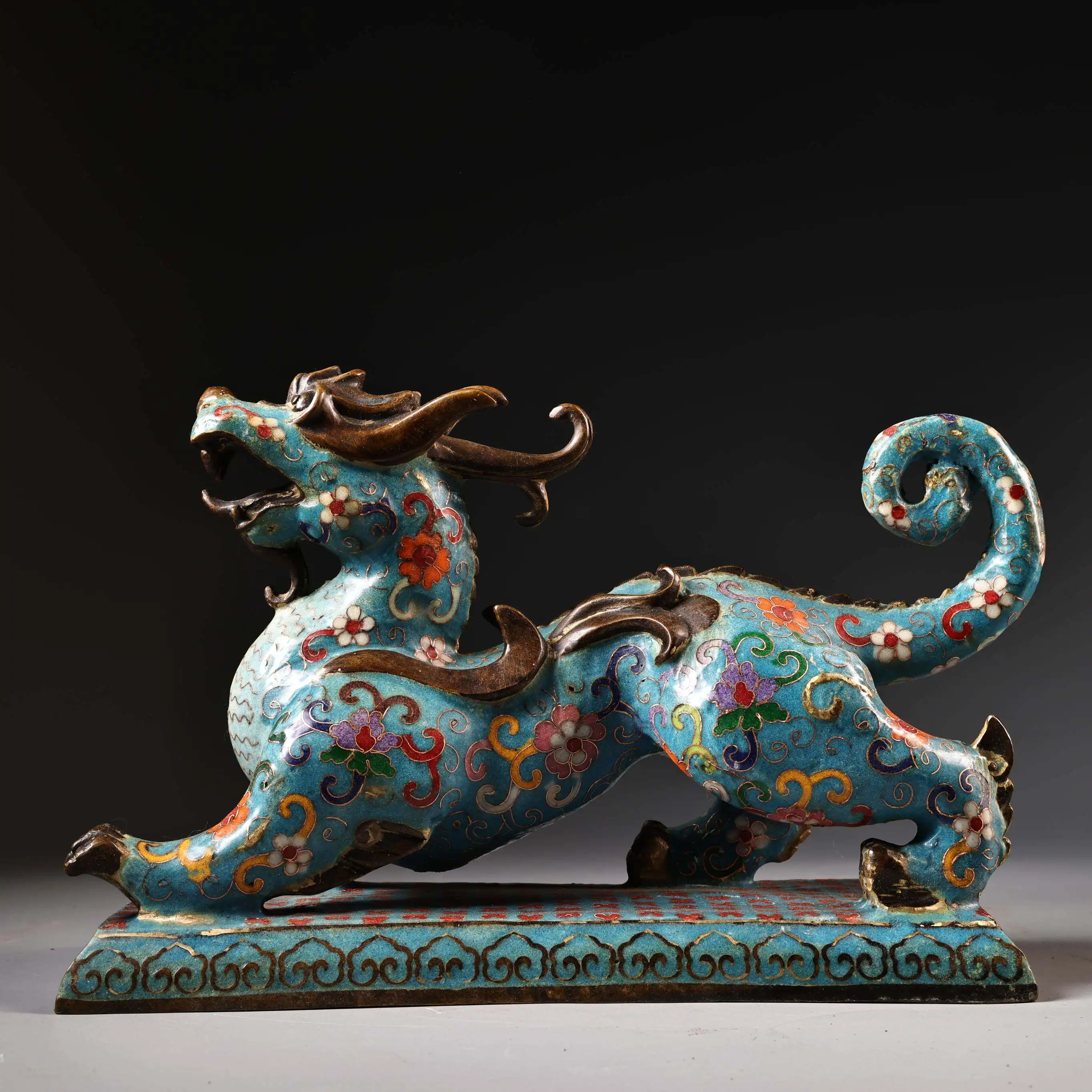 Vintage Chinese Copper Cloisonne Enamel Pixiu Figurine Heavy Patina Vivid Exquisite Craft