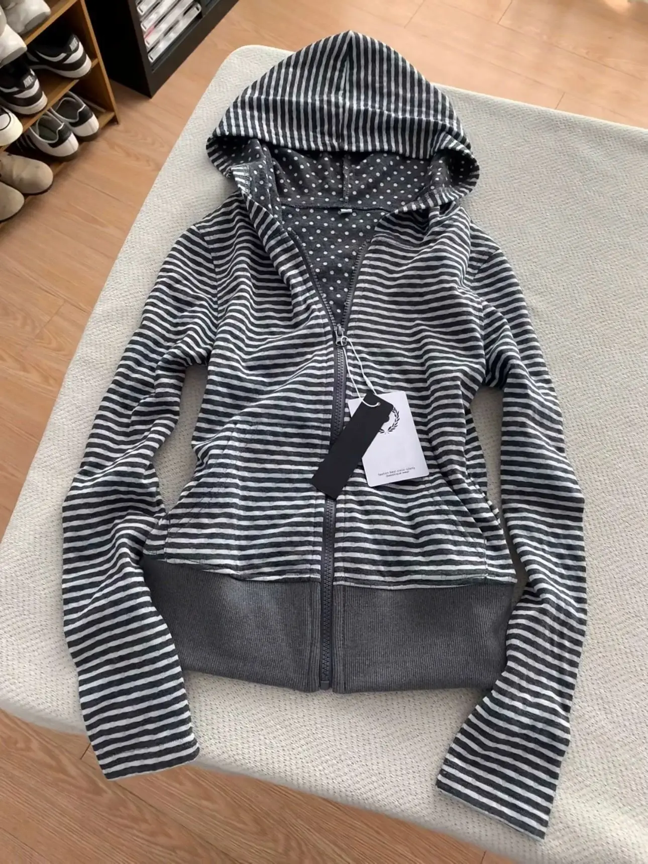 

American Streetwear Striped Hooded Sweatshirt Autumn New Slim Fit Short Cardigan Fashion Casual Long Sleeve Coat Women