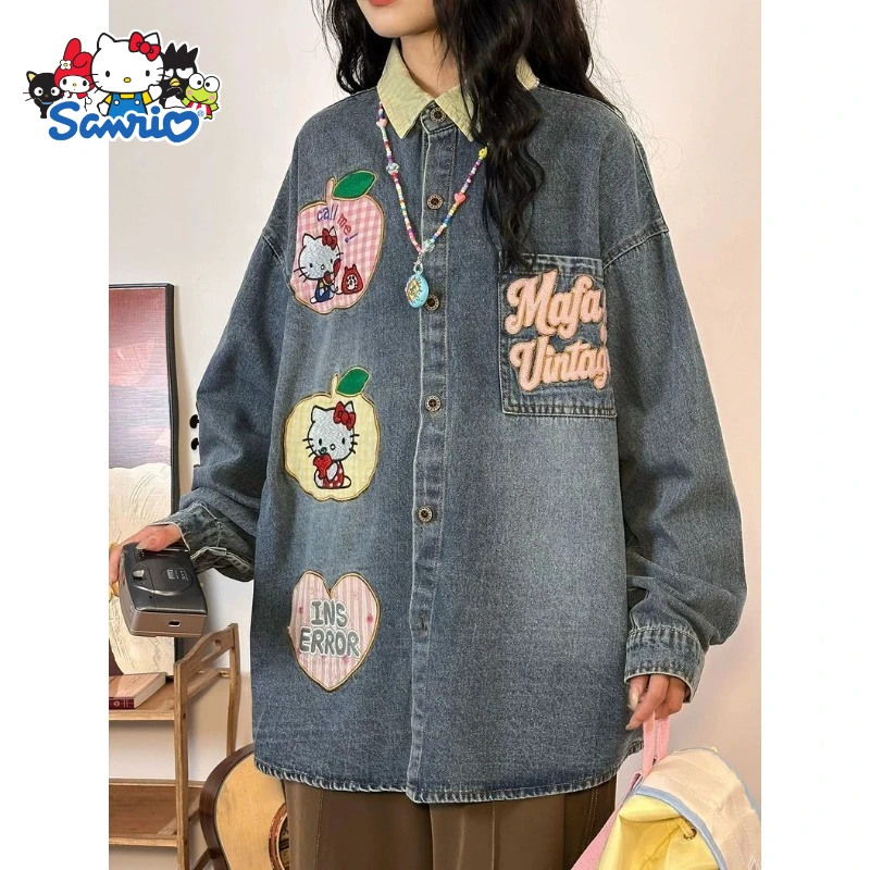 

Sanrio Hello Kitty, новая американская ретро забавная джинсовая рубашка с вышивкой KT, женская свободная повседневная контрастная верхняя одежда, подарок на праздник