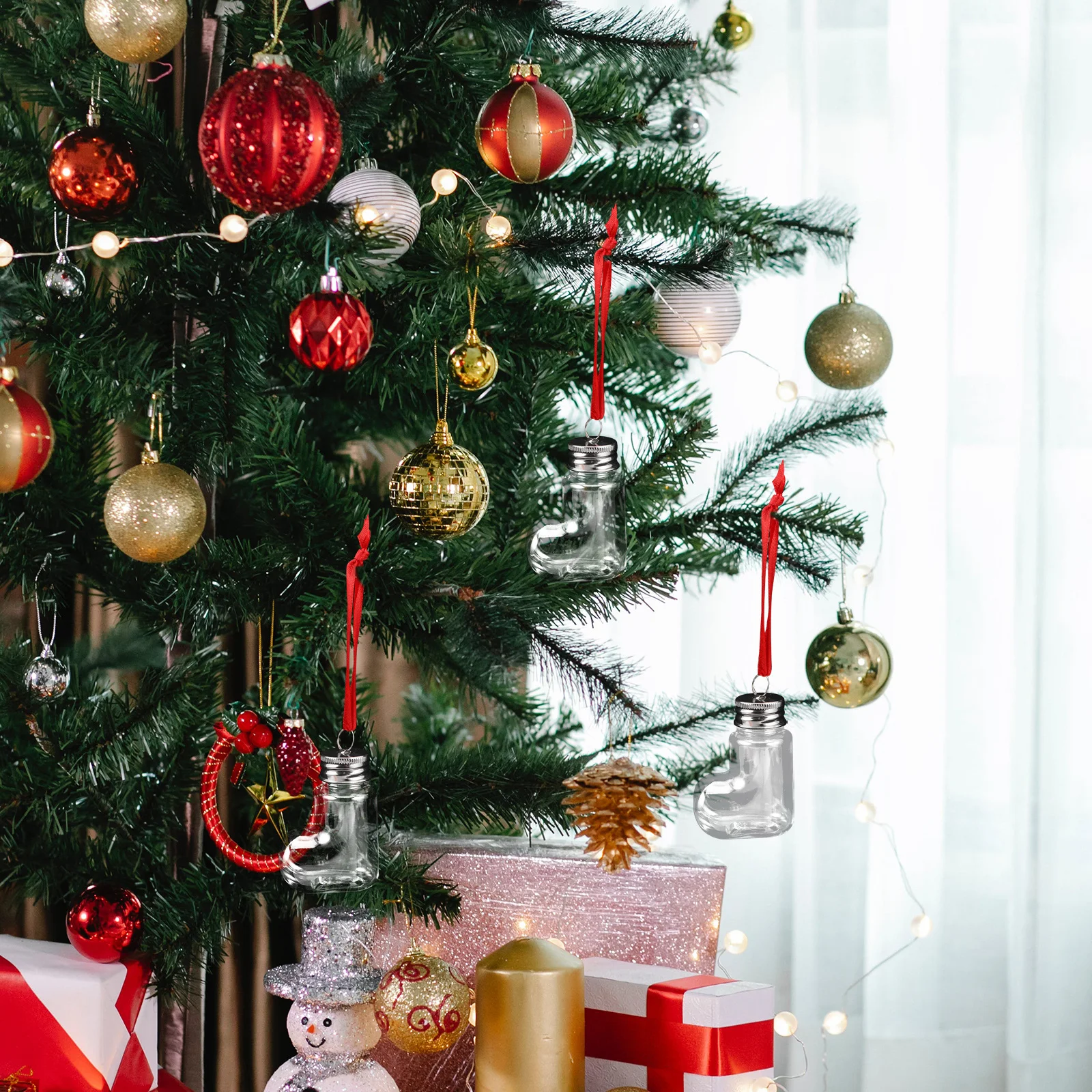 

14Pcs Clear Plastic Ornaments Festive Sock Design Screw Cap Hanging String Fillable Holiday Candy Storage Christmas Decorations