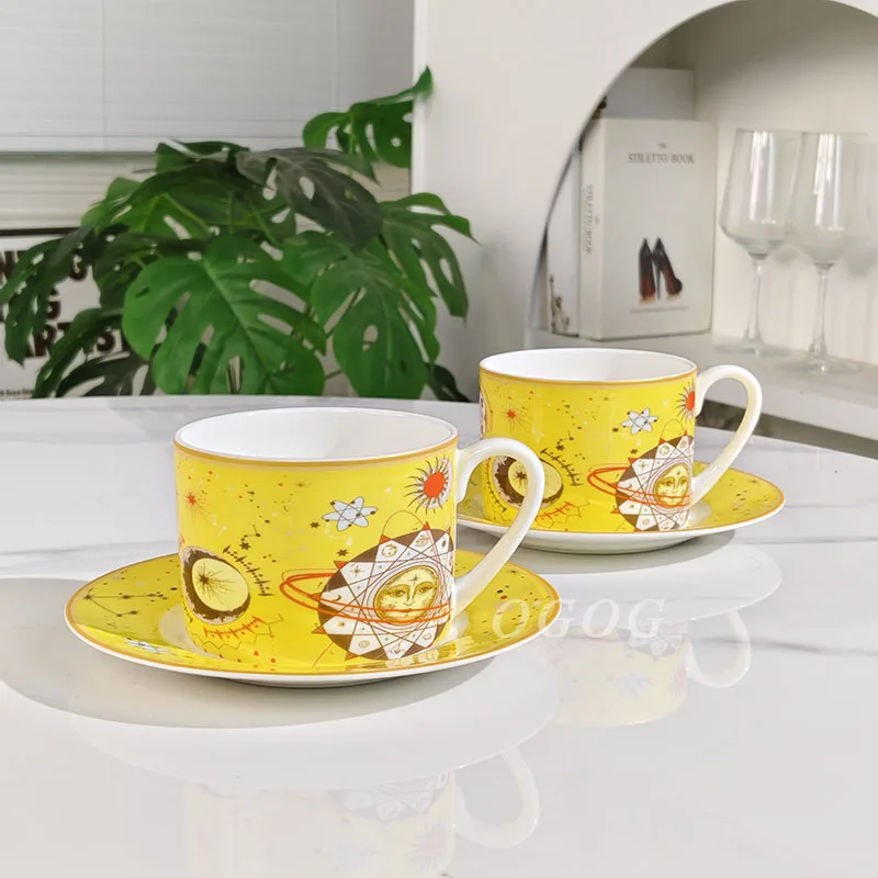 

Керамические чашки из костяного фарфора, блюдца, миски, ложки, тарелки, чайники, посуда, подходит для дома, столовой, послеобеденного чая, лакомства для гостей и офиса