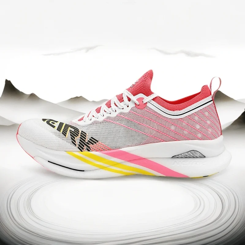 รองเท้าวิ่งมาราธอนแผ่นคาร์บอนใหม่รองเท้าผ้าใบสำหรับการทดสอบอย่างมืออาชีพรองรับแรงกระแทกน้ำหนักเบาเป็นพิเศษ