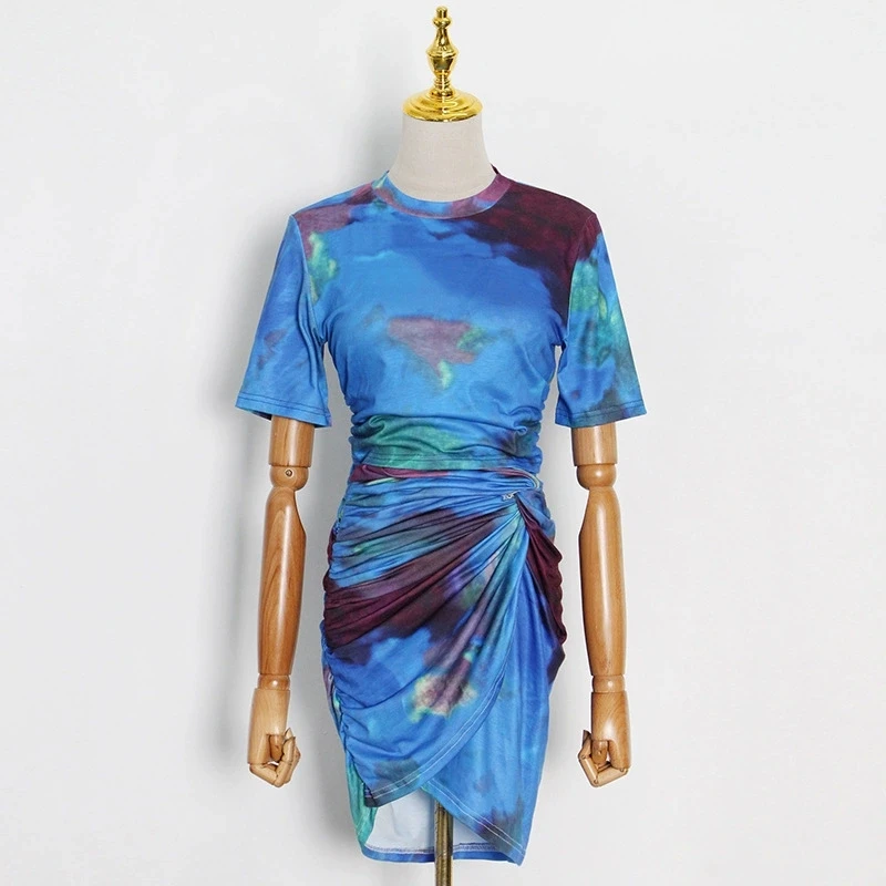 الاتجاه الوطني الجديد التعادل صبغ طباعة قصيرة الساخن فتاة تي شيرت أعلى + الورك تنورة قطعتين بدلة على الموضة-GZXX919