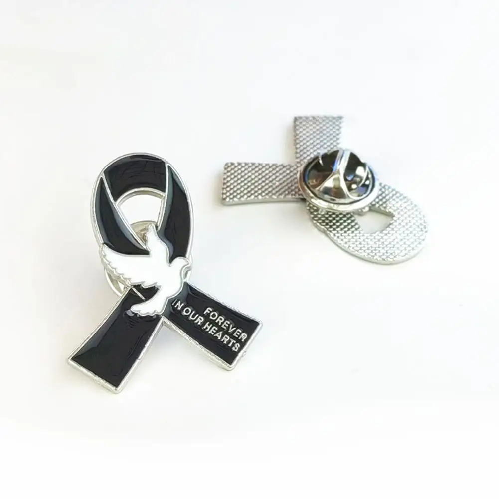 حجر الراين سرطان الثدي الوعي دبوس الشريط الوردي سرطان الثدي الوعي النساء بروش هدايا مجوهرات للبنات للخيرية