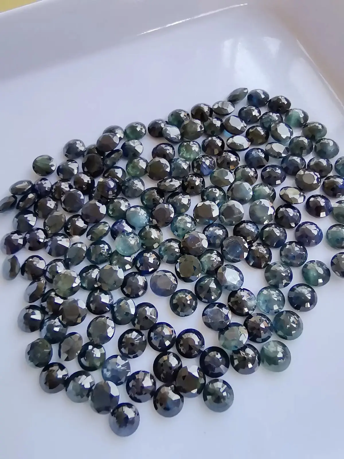

200 шт. натуральный сапфир, 0,7 мм - 2,0 мм, для ювелирных аксессуаров