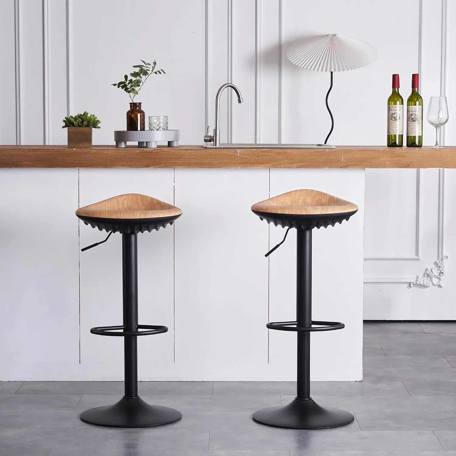 Bar Stools Set of 2 Seashell Counter Height Bar Stools Black Barstools Swivel Stool Counter Stools for Kitchen Island