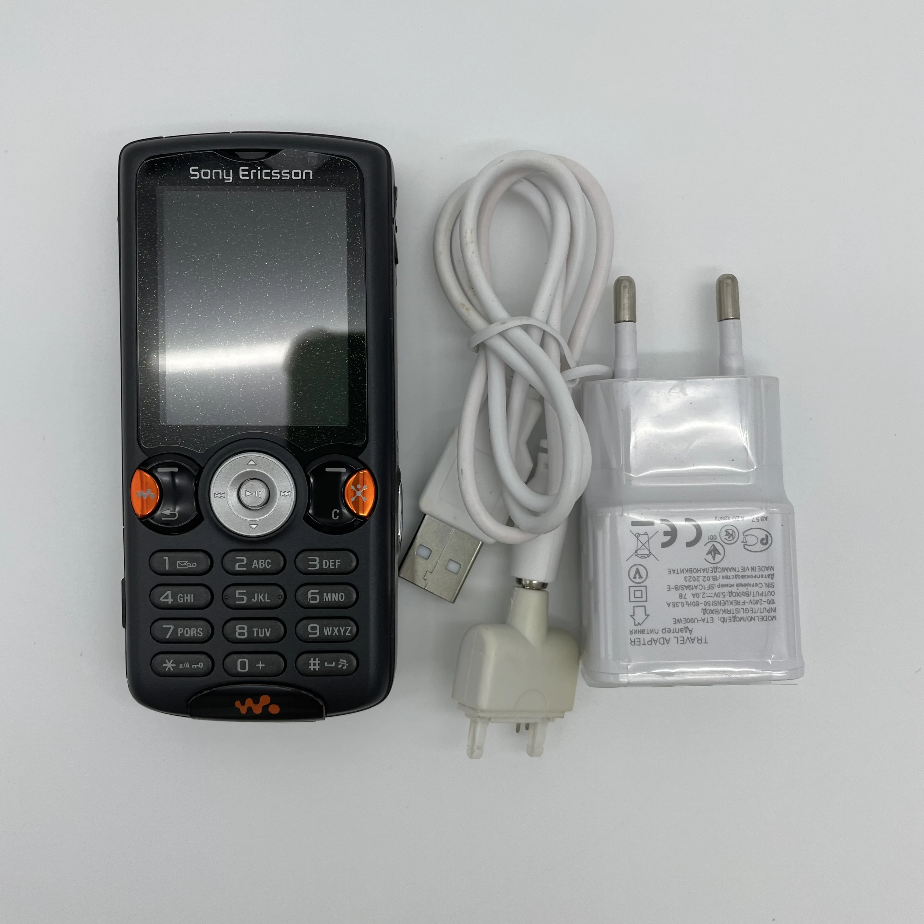 هاتف Sony Ericsson W810 W810i W810C مجدد غير مقفول بلوتوث أصلي 2MP 1.9 بوصة 2G بحالة جيدة