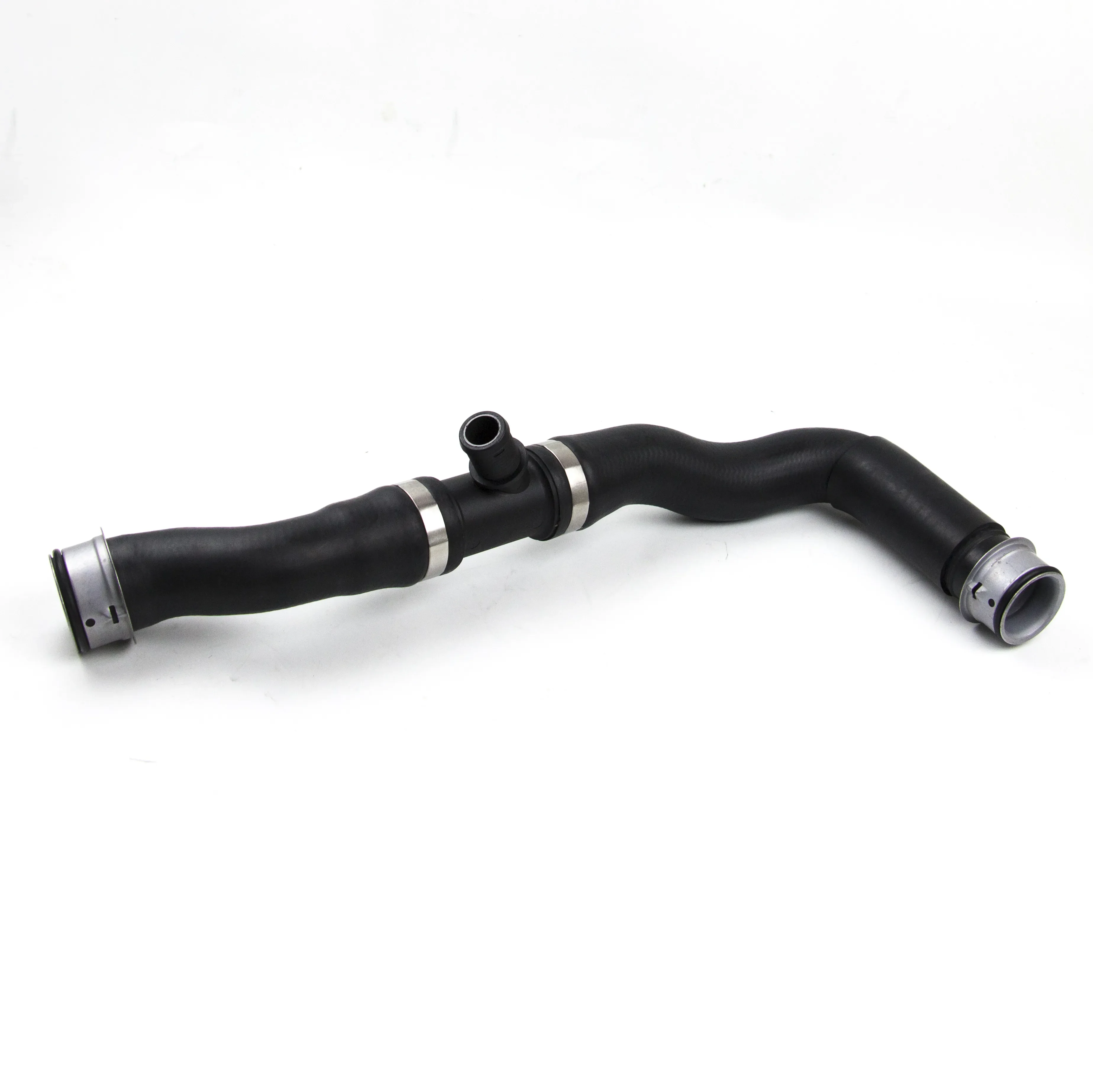 A2045010282 Water Tank Connection Upper Water Hose 2045010282 For Mercedes Benz C180/200 Coolant Rubber Water Pipe